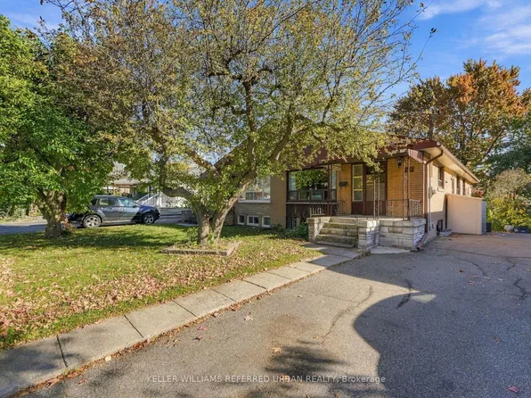 83 Santa Barbara Rd, Toronto, ON M2N 2C3