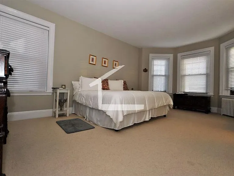 1161 Commonwealth Ave #5 — Photo 4