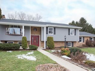 800 Charles St, Mechanicsburg, PA 17055