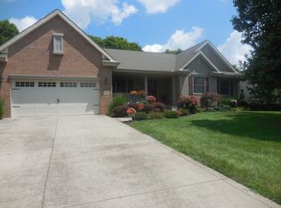 900 Golfview Dr, Chillicothe, OH 45601