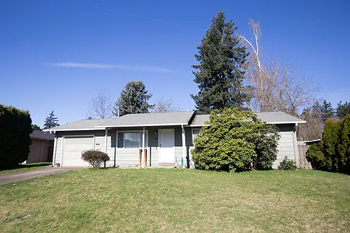 375 Sycamore Ave Photo 1