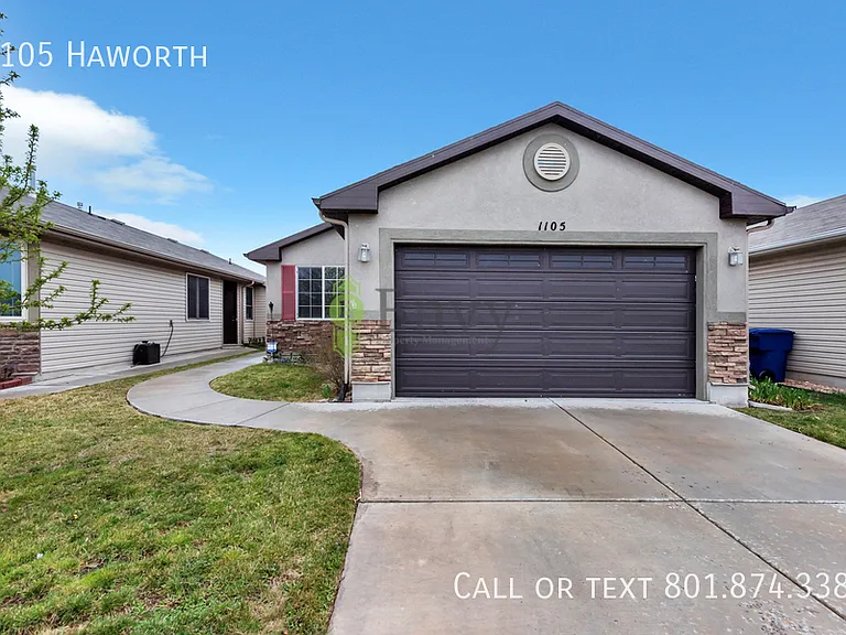 1105 W Haworth Dr — Photo 1