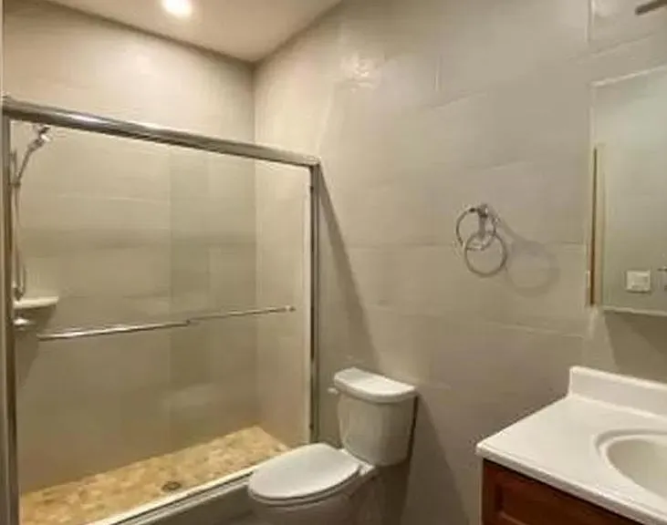50 Oak St #104A — Photo 7