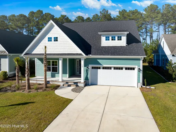 107 Spicer Lake Drive, Holly Ridge, NC 28445