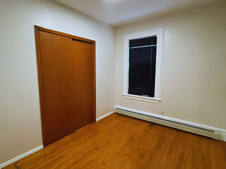 400 Davis Ave #2 — Photo 9