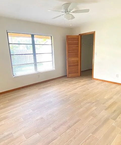 5585 Pennock Point Rd — Photo 10