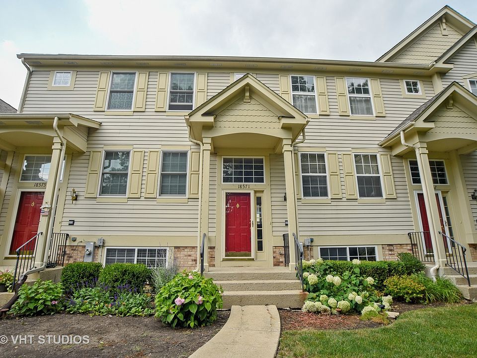 1st image of 18571 W Sterling Ct #18571