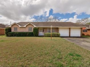 1708 Lavonia Ln, Pasadena, TX 77502