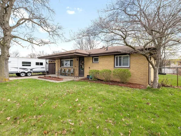 1220 Victory Ave, South Bend, IN 46615