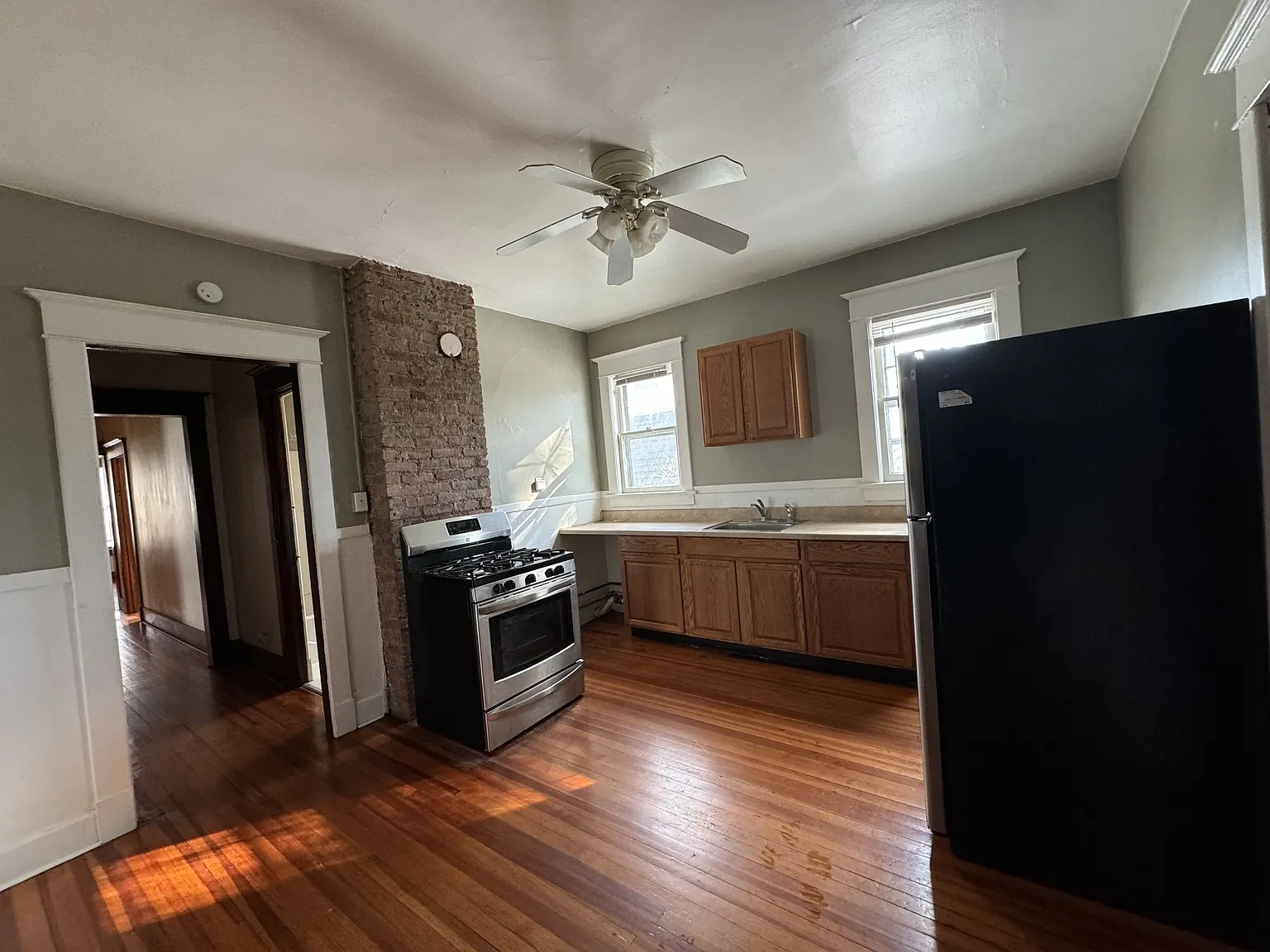 626 Myrtle Avenue - 2 — Photo 3