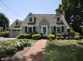 28 Keating Cir, Weymouth, MA 02190