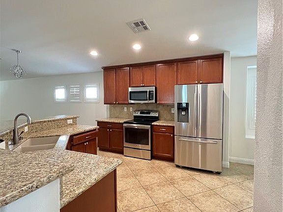 4th image of 4561 Halfway Rock St #0