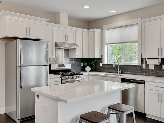 5th image of 8209 SE 69th Ave
