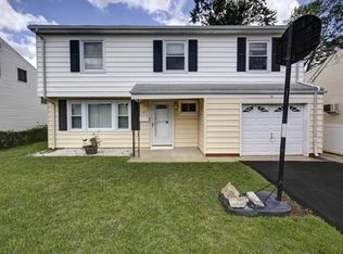 61 Leber Ave, Carteret, NJ 07008