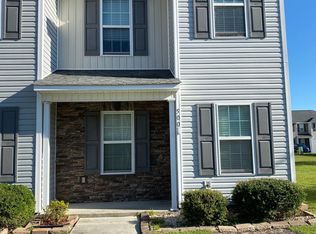 500 Cider Hill Rd, Jacksonville, NC 28546