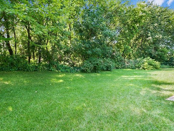 3rd image of 22119 Red Oak Dr