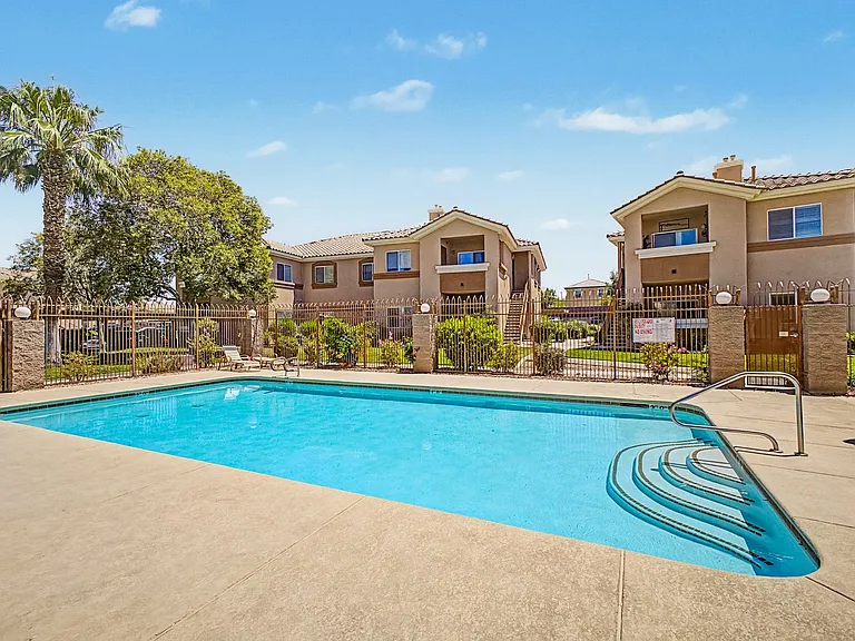 1050 E Cactus Ave #2070 — Photo 33