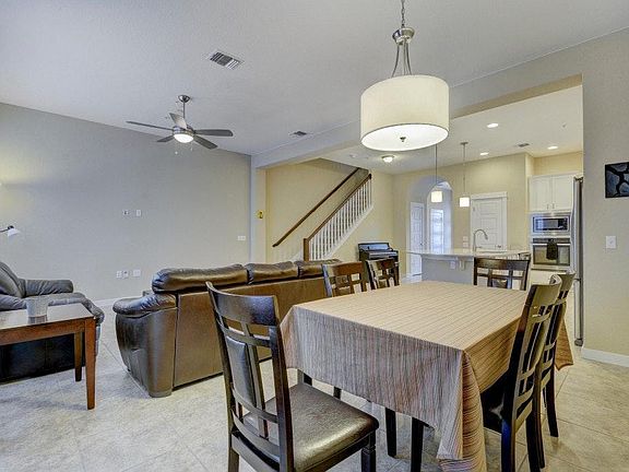 3rd image of 4111 Berkman Dr