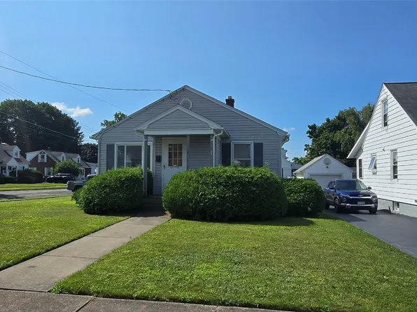 800 Victory St, Johnson City, NY 13790