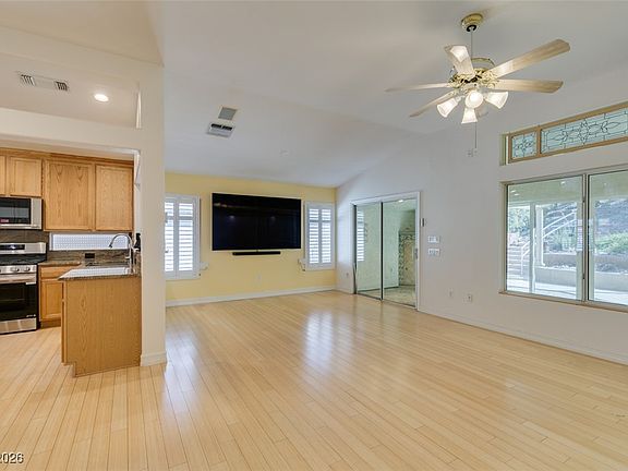 3rd image of 2035 Poppywood Ave
