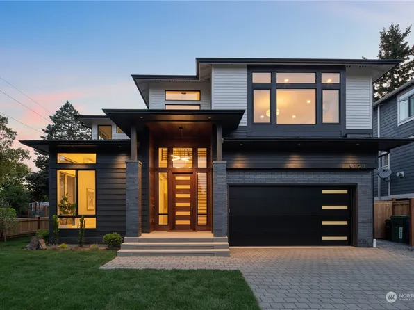 9103 25th Avenue NE, Seattle, WA 98115