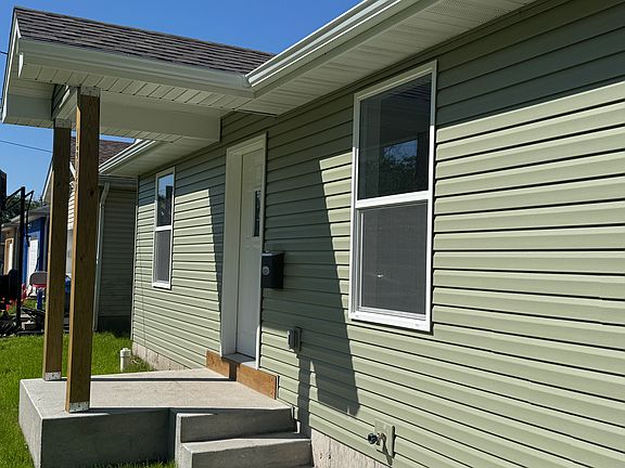 2nd image of 1845 N Colgate Ave