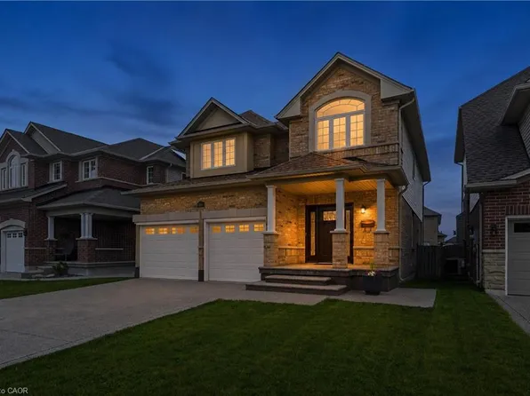 78 Waterberry Trl, Hamilton, ON L9C 0B2