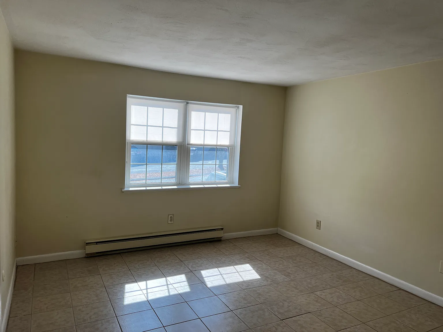 740 Central Street Apartment — Photo 2