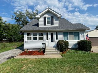 1411 Lander Rd, Mayfield Heights, OH 44124