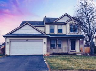 644 Hamilton Ln, North Aurora, IL 60542
