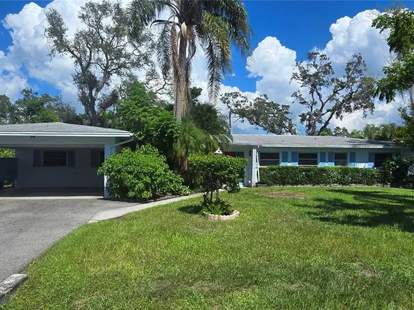 7413 Starfish Dr, Sarasota, FL 34231