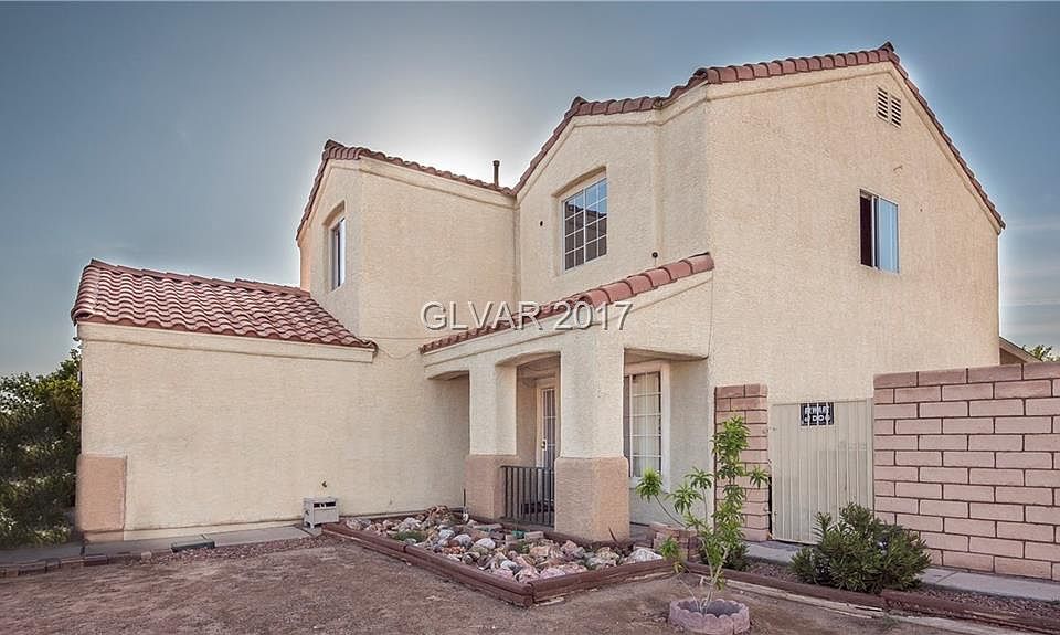 1st image of 737 Moonlight Mesa Dr