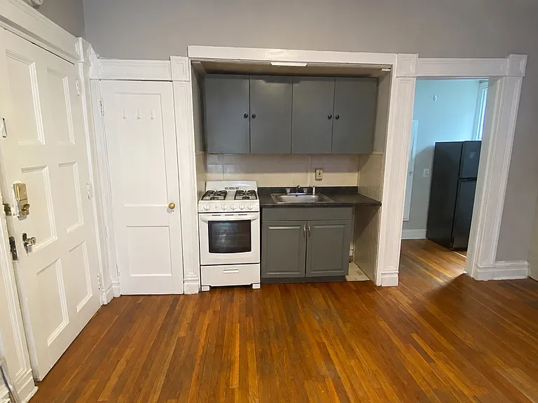 206 Union St #2 — Photo 1
