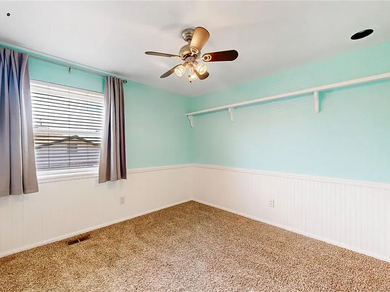 12250 Cherry St — Photo 14