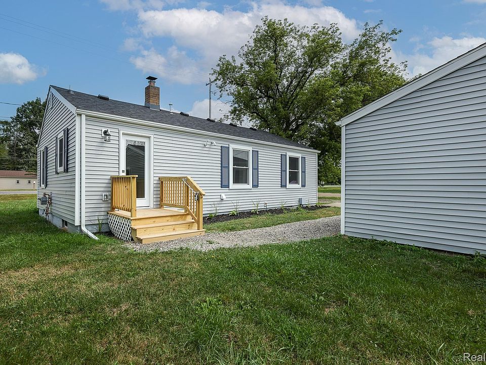 1st image of 5318 E Bristol Rd