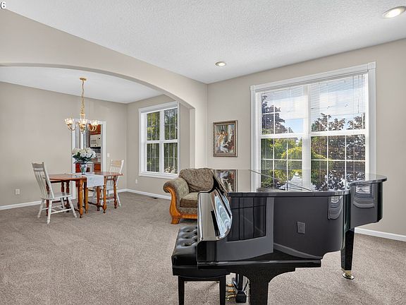 4th image of 4150 SW 25th Ct