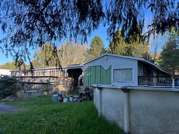 2nd image of 116 Camp Rd