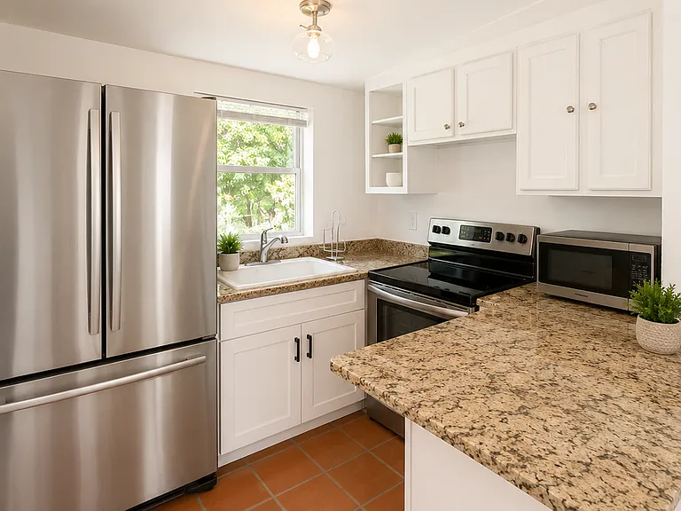 410 S Ocean Breeze #4 — Photo 3