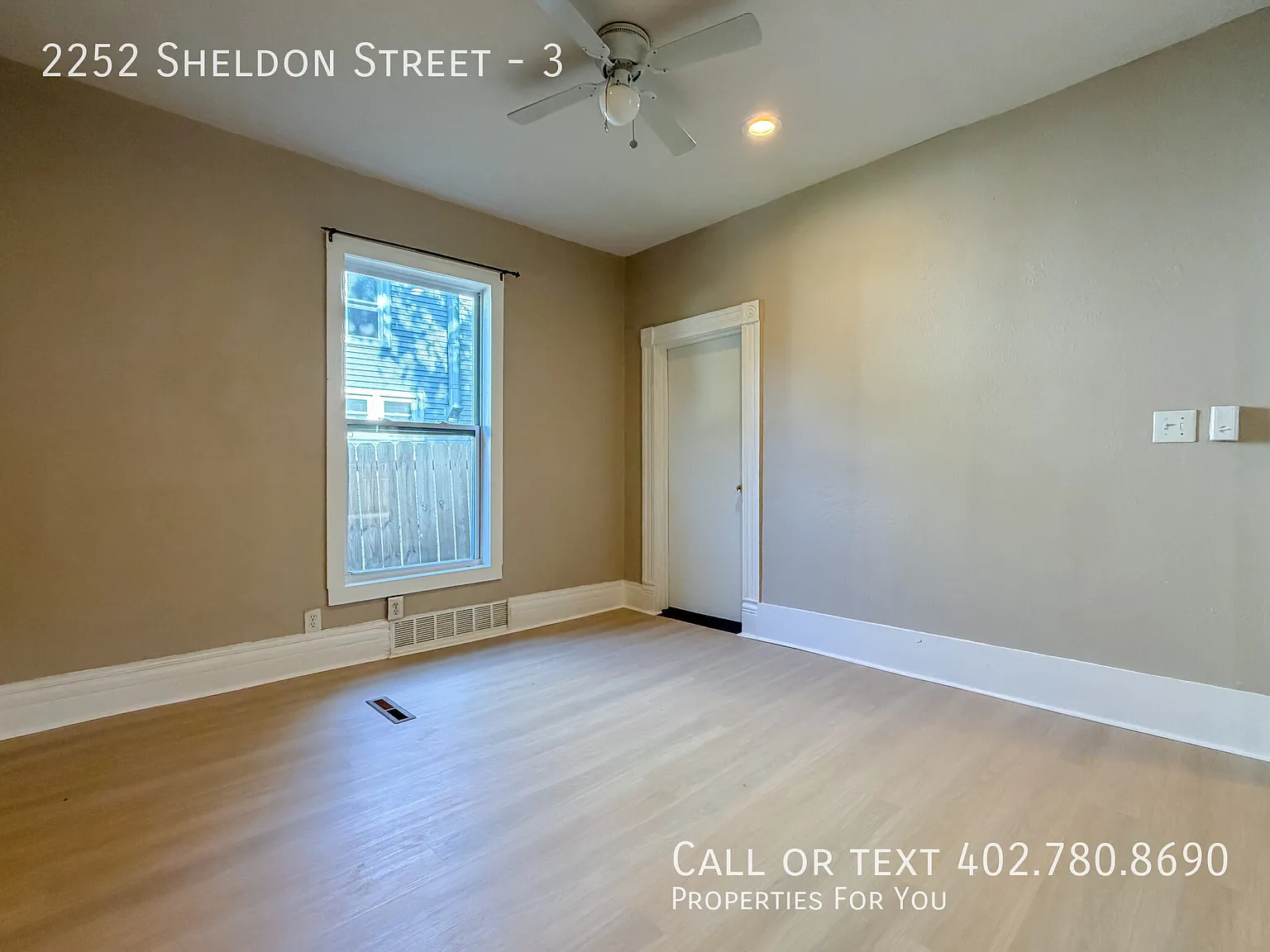 2 bedroom 1 bath apartment in a triplex — Photo 4