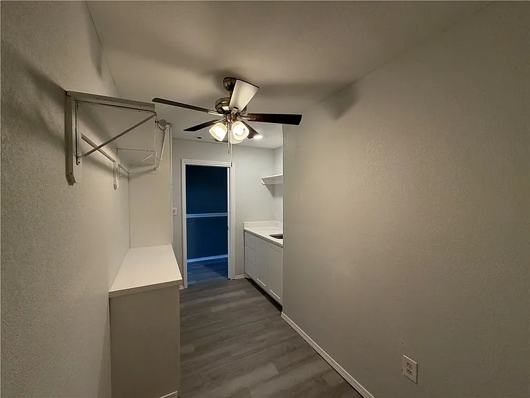 5509 Candace St — Photo 28