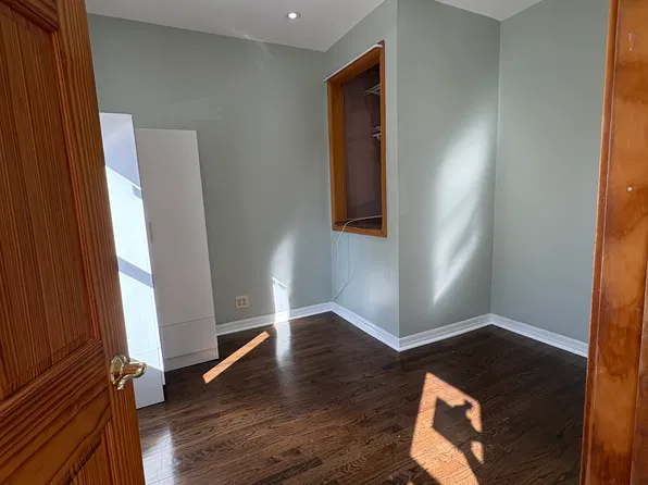 1733 N Central Park Ave #2, Chicago, IL 60647