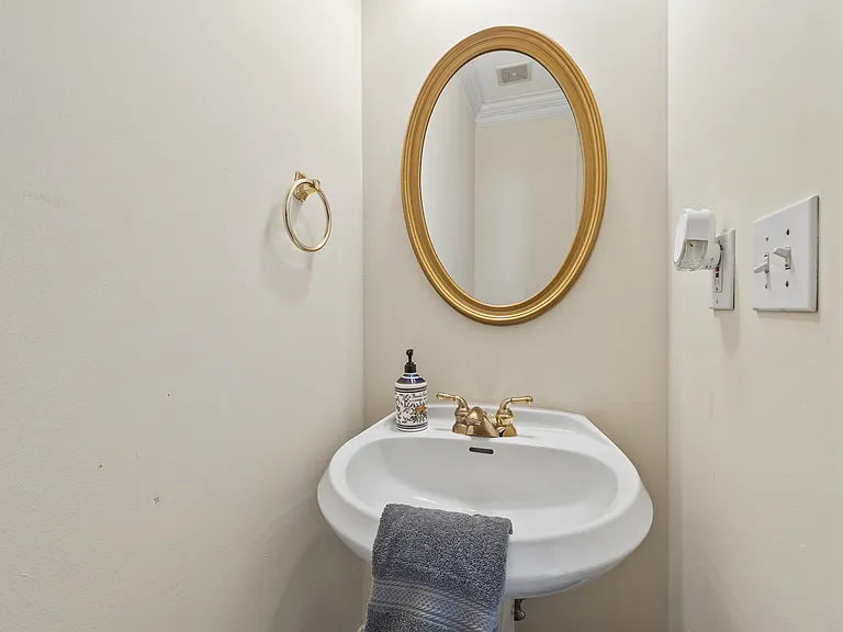 2269 Sage Pl — Photo 17