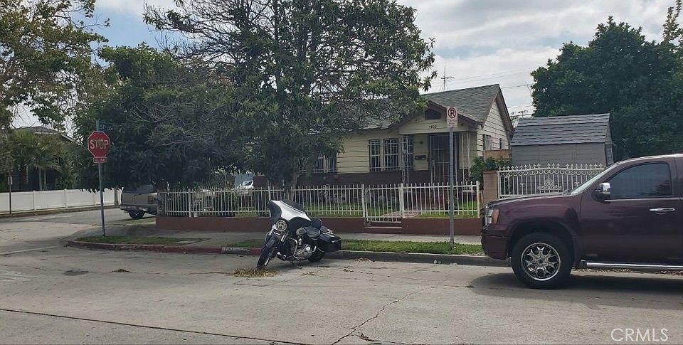 1st image of 5700 3rd Ave