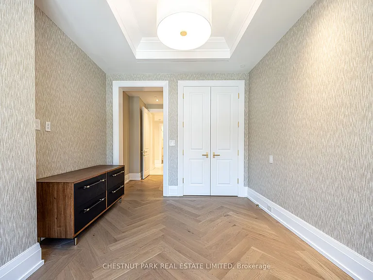 77 Clarendon Ave #302 — Photo 21
