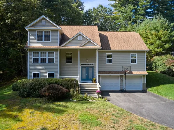 17 Miller Ave, Southampton, MA 01073