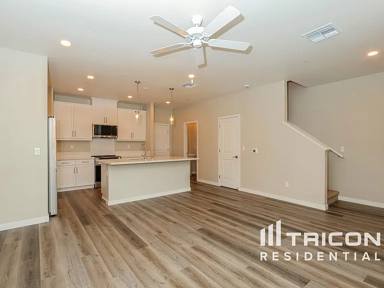 Tricon Elk Grove — Photo 40