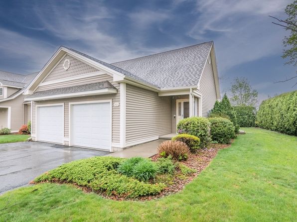 517 Ideal Ln #501, Ludlow, MA 01056