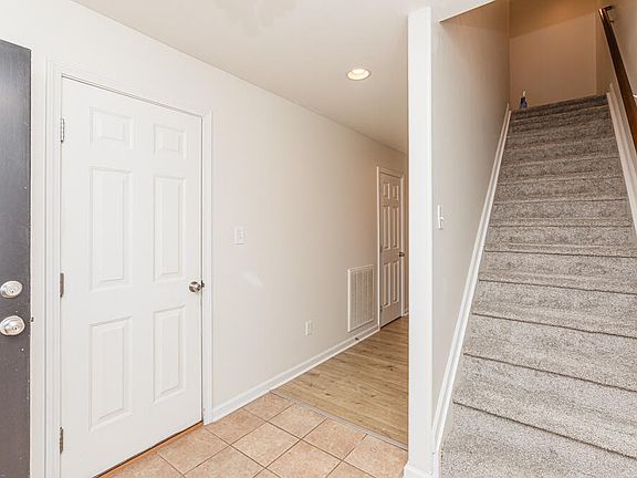 5th image of 3127 Daly Pl