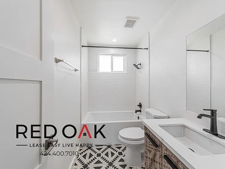 254 S Normandie Ave #9 — Photo 12