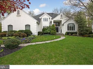60 Cameo Dr, Cherry Hill, NJ 08003
